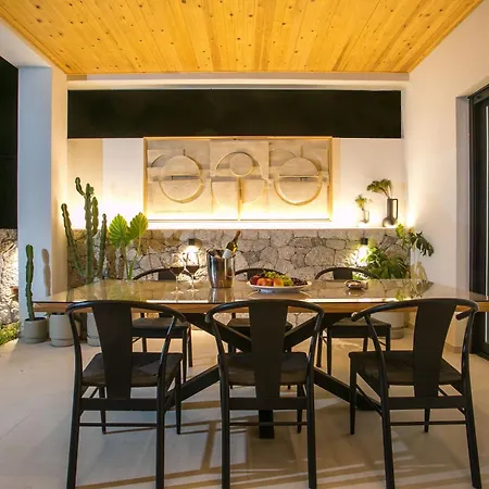 Villa Ocean Pearl Sea View *