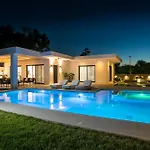 Ocean Pearl Sea View