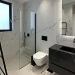 Ocean Pearl Sea View *