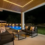 Villa Ocean Pearl Sea View *