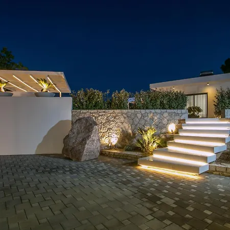 Ocean Pearl Sea View