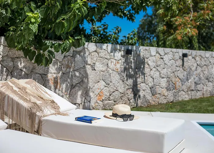 Ocean Pearl Sea View Villa *