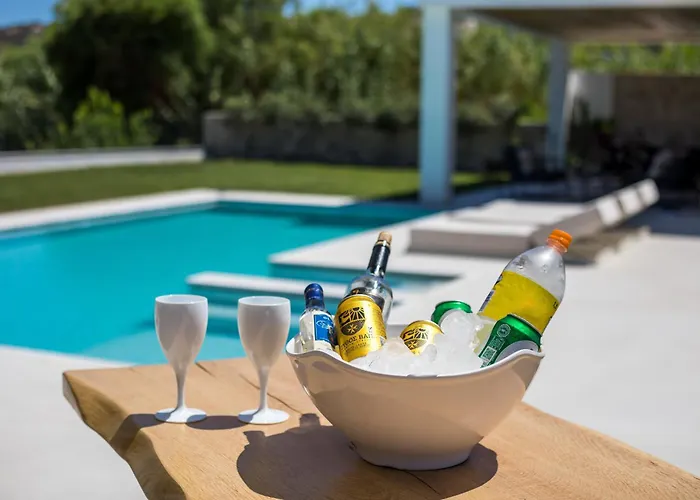 Ocean Pearl Sea View *